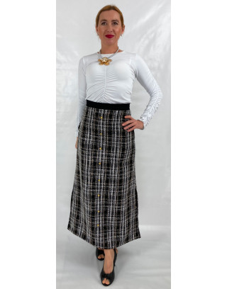 Long tweed skirt